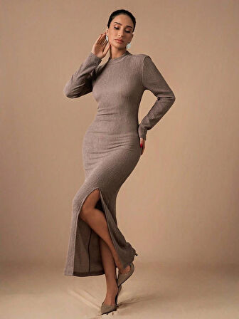 Yırtmaçlı kalın bürümcük uzun elbise vizon