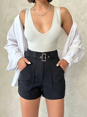 Kemer detaylı gabardin şort siyah s25289