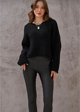 Salaş delik detaylı kazak siyah