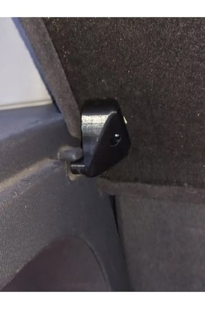 VolksWagen Caddy bagaj rafı kapak klipsleri (2 parça)