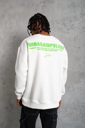 Erkek Oversize Sweatshirt – Beyaz Renk  Ön Ve Sırt Baskılı, Üç İplik İçi Pamuklu Kumaş, Rahat Kalıp, Ribanalı Kışlık Sweat  Winagain Polizei Serisi - Beyaz