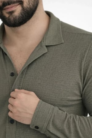Erkek Waffle Kumaş Uzun Kollu Düğmeli Açık Yaka Regular Fit Gömlek - Haki