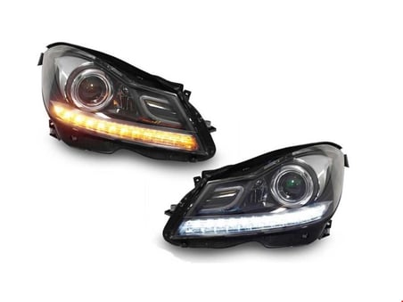 MERCEDES - ÖN FAR SET ( HOLOJENİ-XENONA ÇEVİRME ) W204 2011-