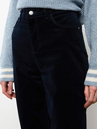 Normal Bel Dar Fit Düz Kadife Kadın Pantolon