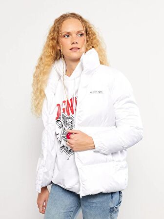 Dik Yaka Baskılı Uzun Kollu Kadın Şişme Mont