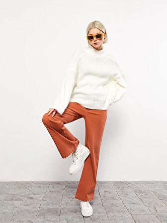 Kadın Standart Fit Düz Pantolon