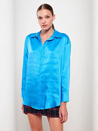 Önden Düğme Kapamalı Düz Uzun Kollu Saten Kadın Gömlek