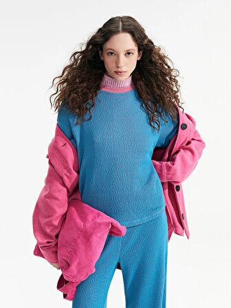 Bisiklet Yaka Kendinden Desenli Uzun Kollu Kadın Sweatshirt
