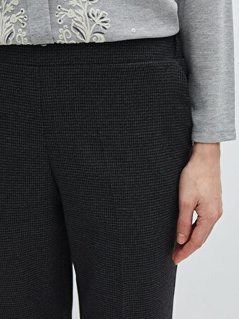 Beli Lastikli Ekose Kadın Pantolon