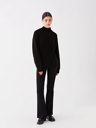 Yarım Balıkçı Yaka Düz Uzun Kollu Oversize Kadın Triko Kazak