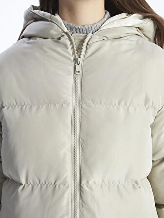 Kadın Kapüşonlu Düz Şişme Mont