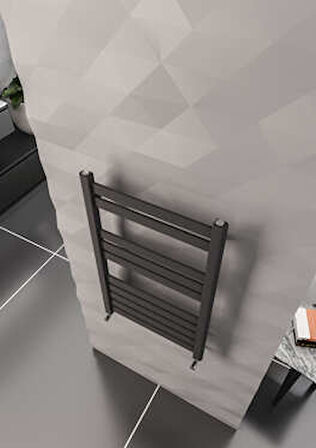 Warma Urla Çelik Dizayn Boyalı Havlupan 600x800 Beyaz (RAL 9016 Gloss 80)