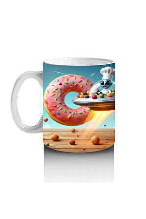 Çocuklara Sütü Sevdiren Uçan Donut ve Şef Fareli Uzay Gemisi Desenli Kupa Bardak
