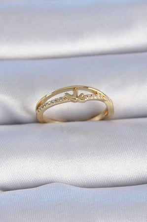 Pirinç Gold Renk Zirkon Taşlı Kalp Model Kadın Yüzük 5886