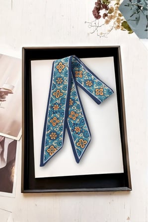 Walkenzo Etnik Desenli Özel Tasarım Çanta Bileklik Saç Çok Amaçlı Kadın Fular