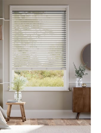 Wooden Blinds %100 Doğal Ahşap Jaluzi Perde 50mm, Alüminyum Kasalı Yüksek Kaliteli - Gümüş Gri MI/009PWB (KURDELASIZ)