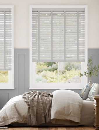 Wooden Blinds %100 Doğal Ahşap Jaluzi Perde 50mm,Alüminyum Kasalı Yüksek Kaliteli - Açık Gri (KURDELALI)
