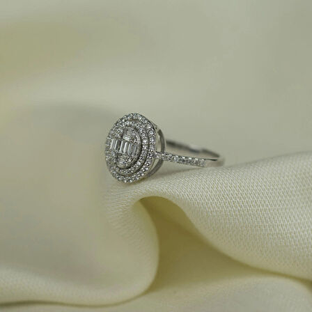 Yuvarlak Çerçeveli 925 Ayar Gümüş Baget Yüzük