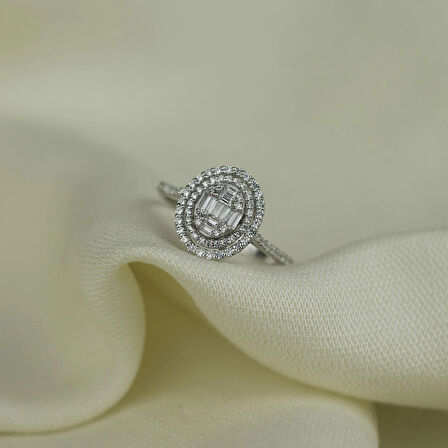 Yuvarlak Çerçeveli 925 Ayar Gümüş Baget Yüzük