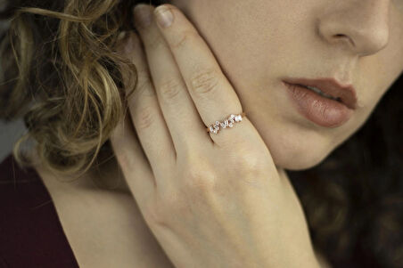 Asimetrik Baget 925 Ayar Minimal Rose Gümüş Yüzük