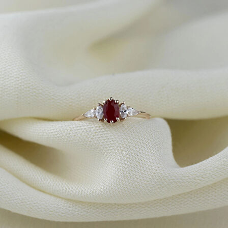 Kırmızı Oval Taşlı 925 Ayar Minimal Rose Gümüş Yüzük (6 TIRNAK)