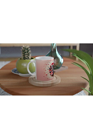 W Harfi Gösterişli Tasarımlı Kupa Bardak