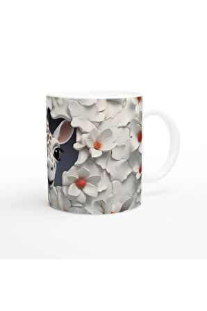 Beyaz Çiçekler Arasında Zürafa Temalı Baskılı Kupa Bardak