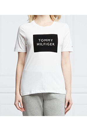 Follow Brand Graphic Logo T-shirt