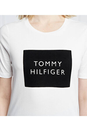 Follow Brand Graphic Logo T-shirt