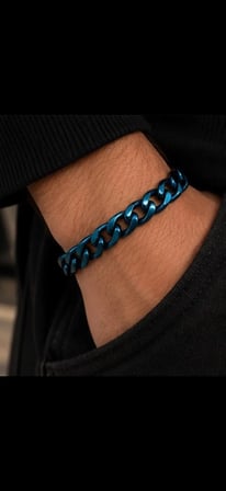 Unisex Lacivert Gurmet Zincir Paslanmaz Çelik Bileklik – Modern ve Şık Tasarım