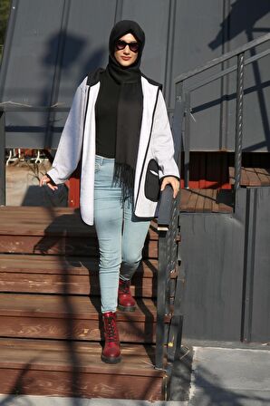 Barbora Sezonluk Kapüşonlu Cepli Kadın Uzun Tesettür Ceket 757tesettür