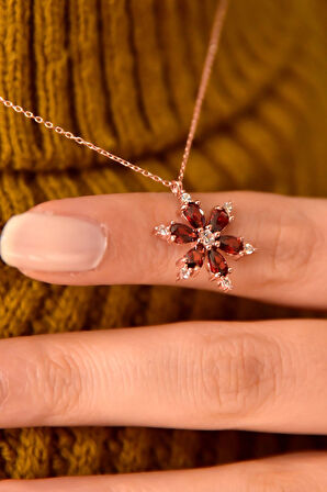 Altın Renk  Garnet Smoked Topaz Taşlı Kamelya Lotus  Çiçeği Kadın Zirkon Kolye - 2925