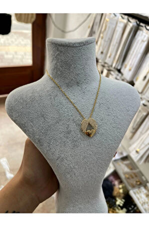 Altın Renk Sf Zincir Temalı Zirkon Taşlı Kalpli Kadın Vip Solmaz Kararmaz Çelik Kolye - 3061