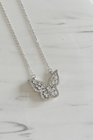 Gümüş Renk Kelebek Kararma Yapmaz Çelik Kolye- 3183