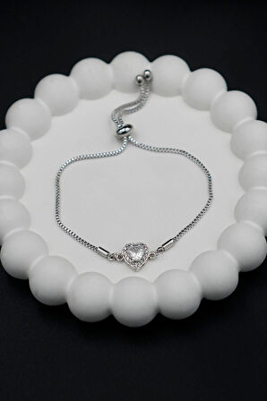 Gümüş Renk Kalpli Asansörlü Perry Çelik Bileklik - 3406