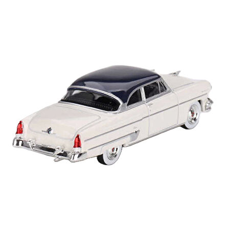 Mini Gt 1/64 Lincoln Capri 1954 Arctic White / Atlantic Blue  Model Araba