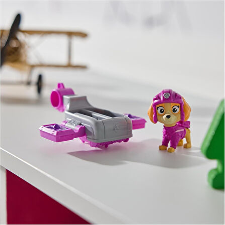 PAW Patrol: Action Pups Skye Aksiyon Figürü ve Katlanabilir Kanatlı Hoverboard Uçak Oyuncağı - 5 CM
