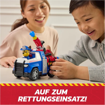 Paw Patrol Chase Fire Rescue İtfaiye Aracı 18 cm + 7 cm Figür Su Fırlatan