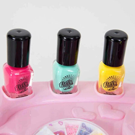 Işıklı Tırnak Tasarım Stüdyosu | Ojeler, Simler, Mücevherler ve Kurutucu ile Tam Set!