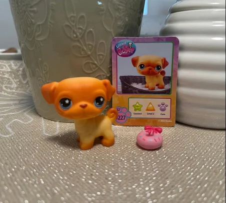 Littlest Pet Shop Seri 4 Tekli Figür Minişler Pet Pals #227 Pug Köpek Orijinal Koleksiyon Ürünü Özel