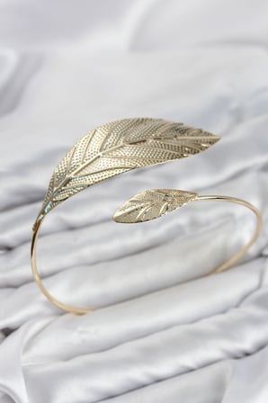 Pazu Bileklik Gold Renk Pirinç Yaprak Model 5886-1492