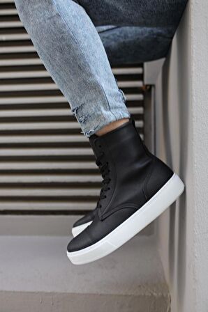 Xramburada  Spor Bot 022 Siyah (Beyaz Taban)