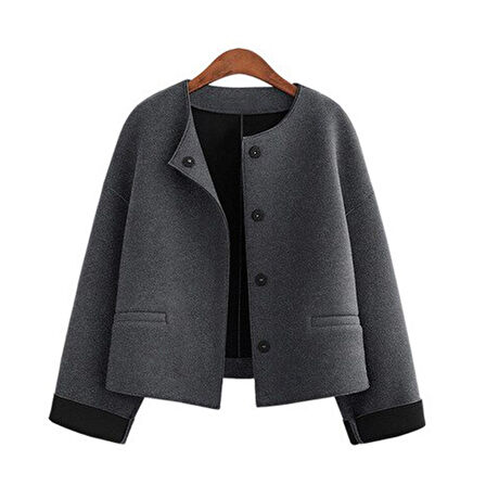 Rahat Düğmeli Şık Kadın Ceket