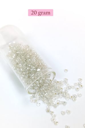 Dökme Cam Kum Boncuk (8/0) 3 mm - 20 Gram - Şeffaf Gümüş - BNC160