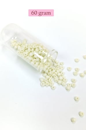 Dökme Cam Kum Boncuk Büyük Boy (6/0) 4 mm - 60 Gram - Krem - BNC107