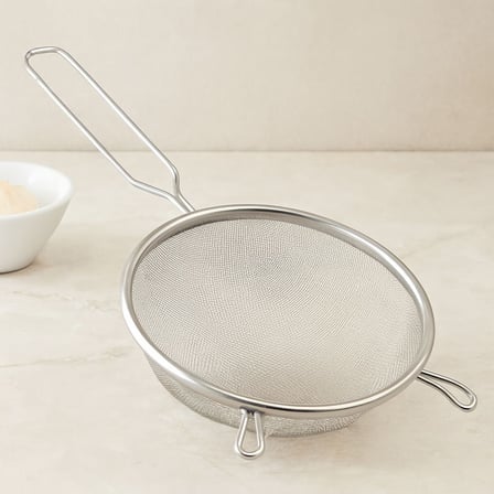 Tel Süzgeç 20 cm Metal Saplı Kulaklı