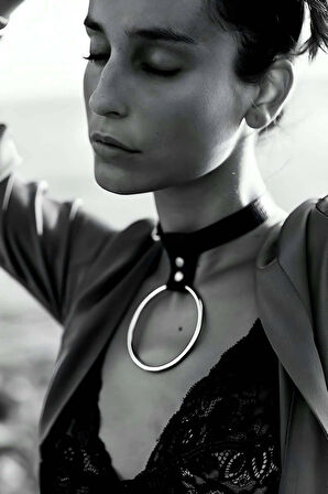 Büyük Halka Detaylı Şık Choker