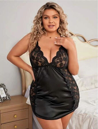  Büyük Beden Siyah Dantel İşlemeli Saten Gecelik