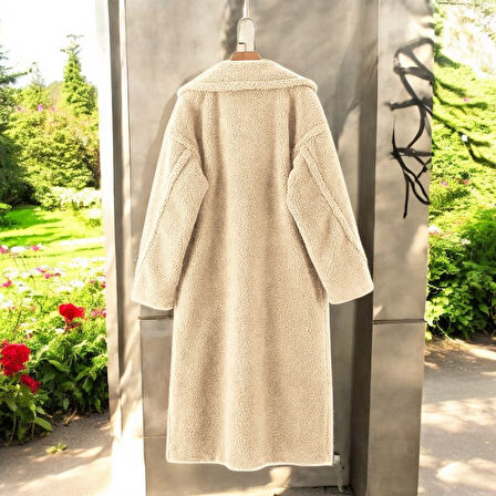 Kışlık Düğmeli Tasarım Peluş Ceket