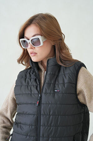 İçi Astarlı Su ve Rüzgar Geçirmez Cepli Kadın Yelek